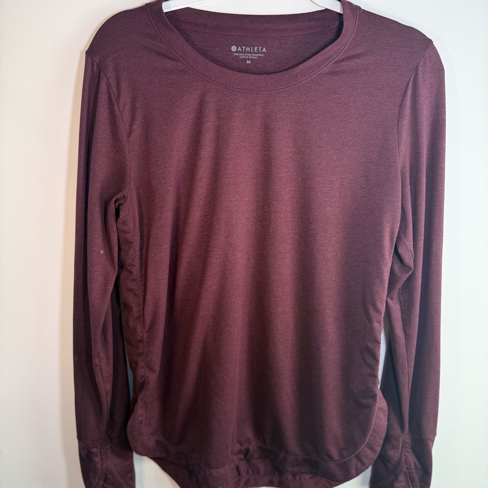 Athleta Womens Burgundy Long Sleeve Ruched Sides Shirt size Medium - Picture 14 of 14